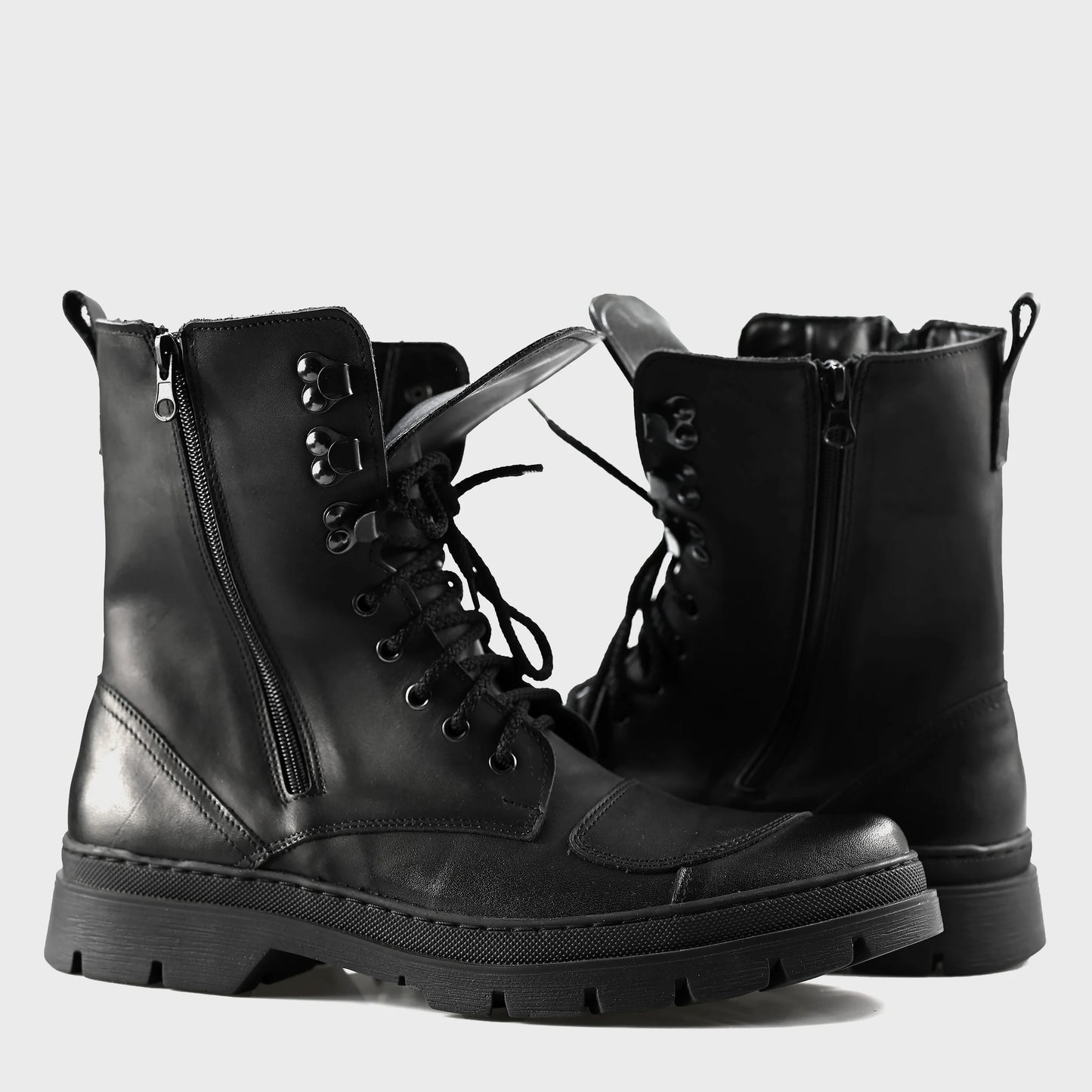 Buty Motocyklowe Męskie Gregory – Czarne Trzewiki Skórzane z Masywną Podeszwą | Jordan Handmade Shoes